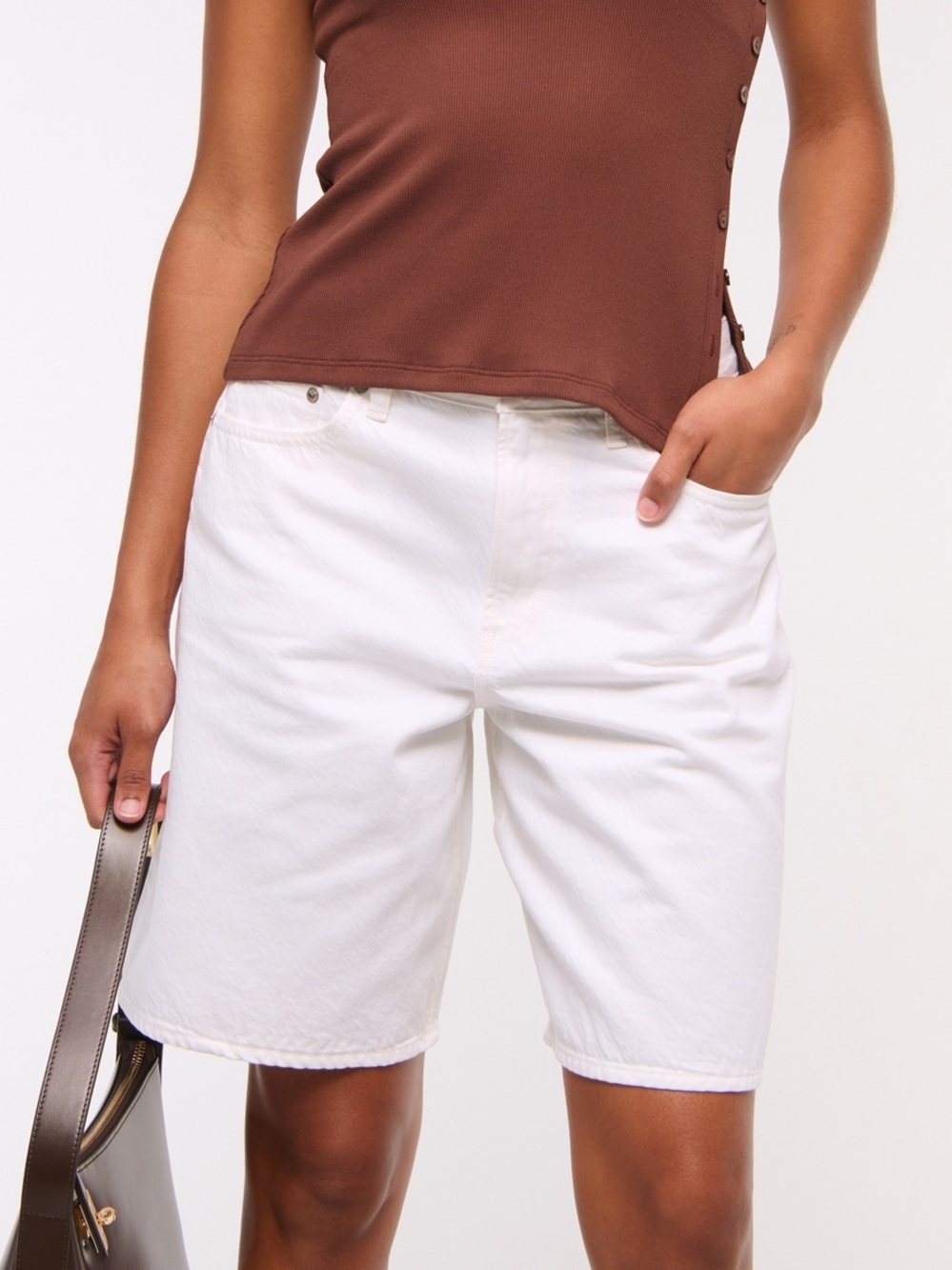 NWT Abercrombie Curve Love Mid Rise Jorts White Denim Shorts Size 31